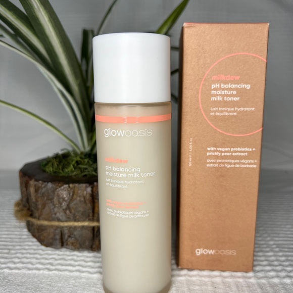 glowoasis Milkdew pH Balancing Moisture Milk Toner - Picture 3 of 3